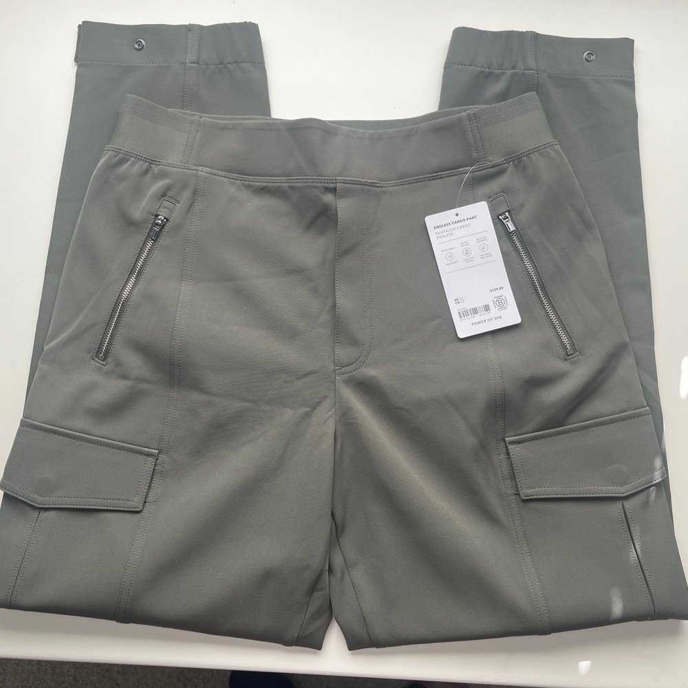 NWT Athleta Women’s Endless High Rise Cargo Pants Olive size 12 - Picture 8 of 13